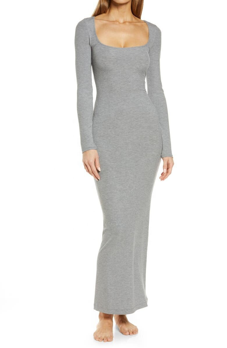 Women's Long Sleeve Close-Fit Maxi Dress